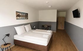 Elo Stay Nordheide 24H Check-In, Free Parking And Wifi